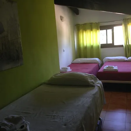Hostel Juvenil New Age *